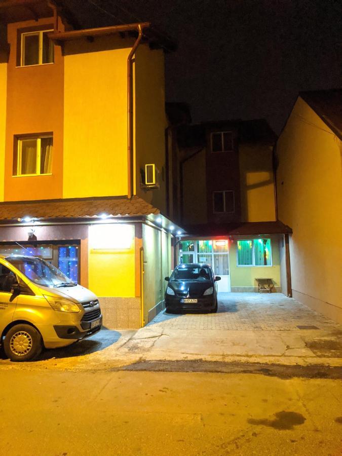 Pensiunea Vladut Timişoara Eksteriør bilde